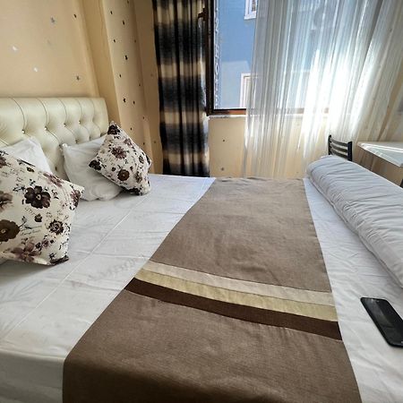 Diyar Budget Hotel Истанбул Екстериор снимка