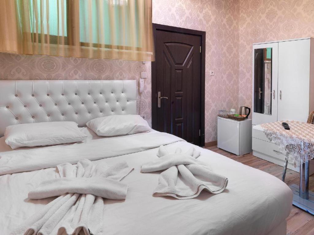 Diyar Budget Hotel Истанбул Екстериор снимка