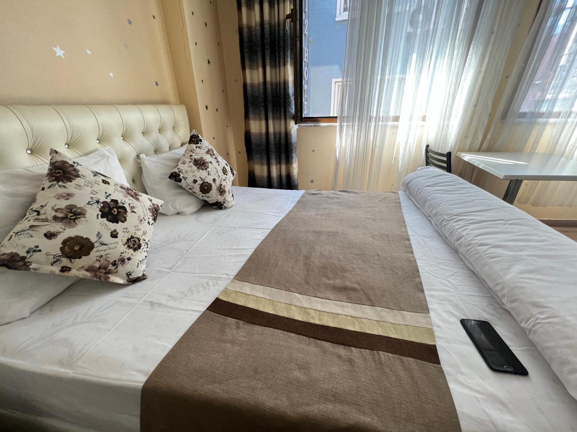 Diyar Budget Hotel Истанбул Екстериор снимка