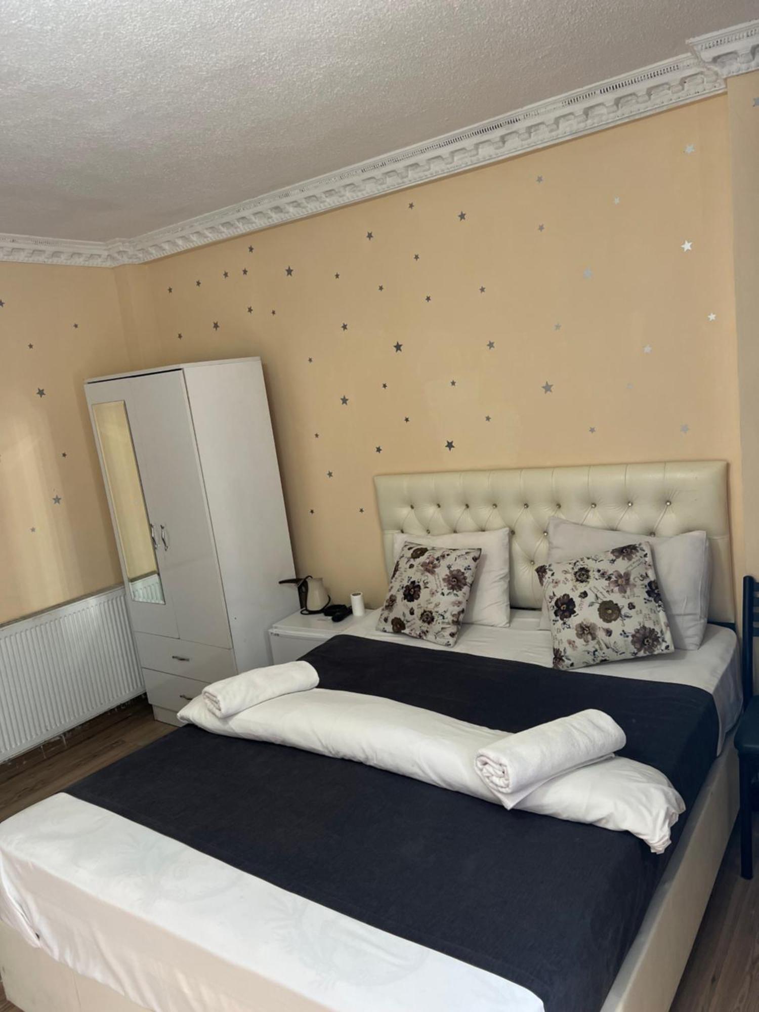 Diyar Budget Hotel Истанбул Екстериор снимка